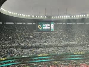 México e Equador sofre atraso por causa da chuva
