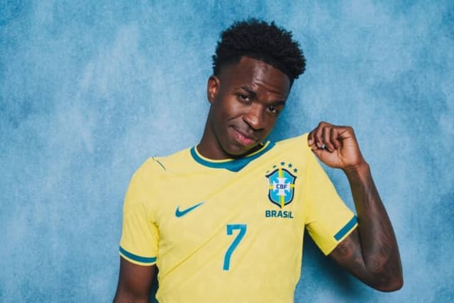 Com golaço contra o Marrocos, Vini Jr. chega ao 9º gol em 50 jogos pelo Brasil
