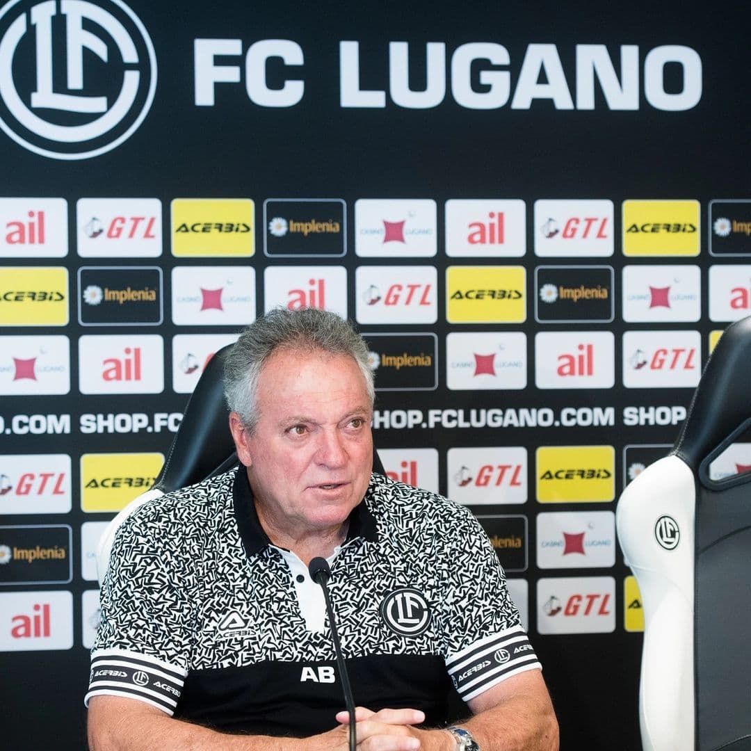 O técnico Abel Braga no comando do Lugano, da Suíça