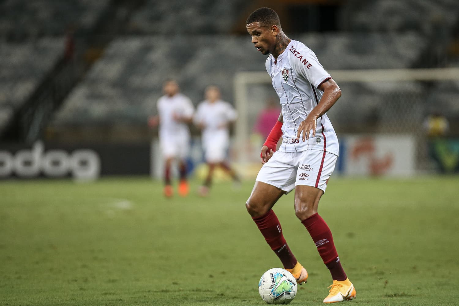 Caio Paulista, do Fluminense, durante partida contra o Atlético-MG pelo Brasileirão –