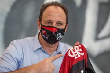 Rogério Ceni é apresentado como novo técnico do Flamengo -