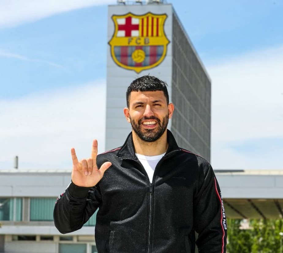 Novo reforço do Barcelona, argentino Kun Aguero deixou o City após dez anos -