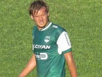Cristian Gómez atuava pelo Atlético Paraná e tinha 27 anos. Seus exames de início de temporada não apontaram nenhum problema cardíaco