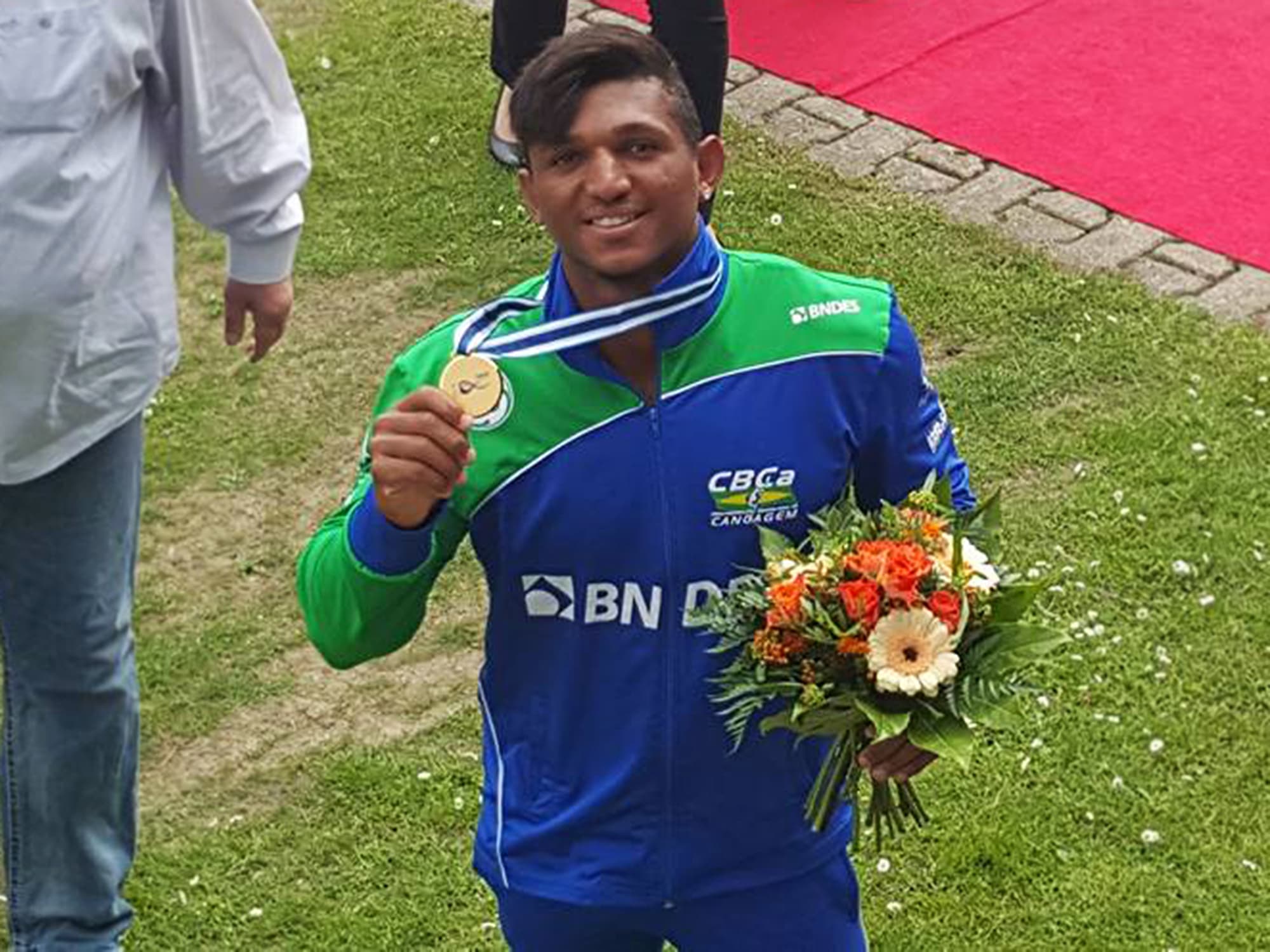 Isaquias Queiroz, ouro na Copa do Mundo de Canoagem