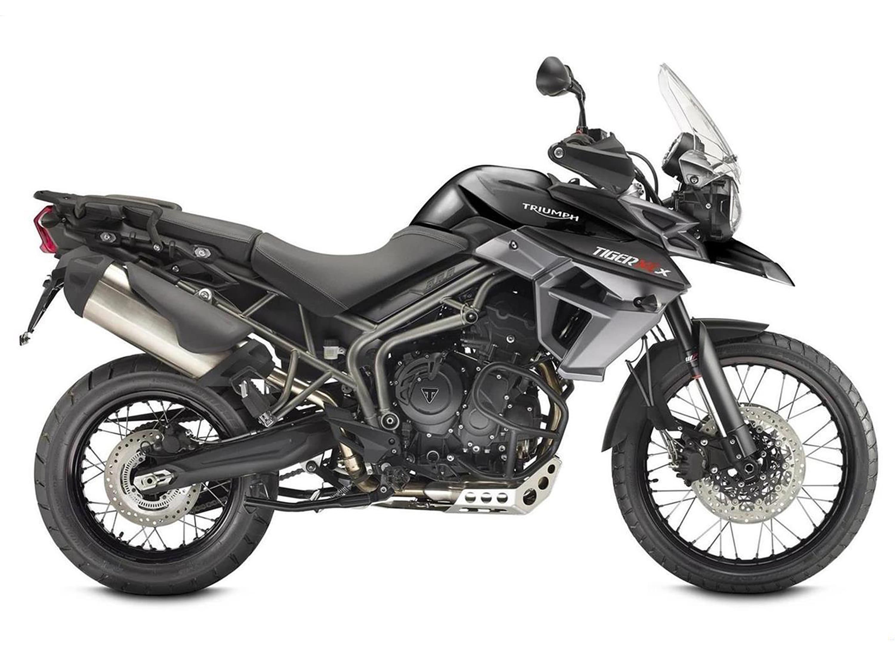 A motocicleta Triumph Tiger 800 vem em duas versões, uma para a cidade e uma offroad