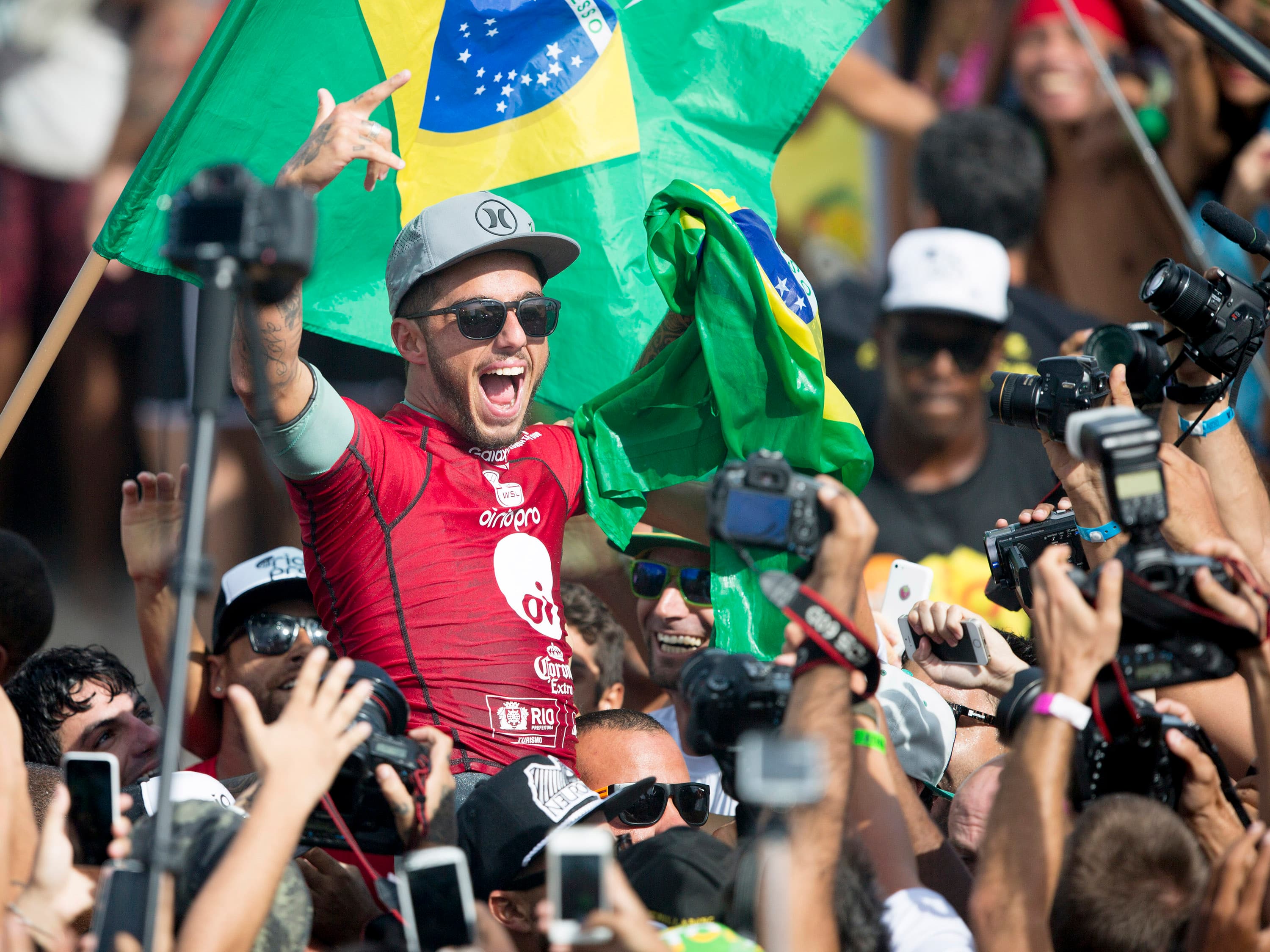 Filipe Toledo vence o Rio Pro 2015, etapa brasileira do circuito mundial de surfe
