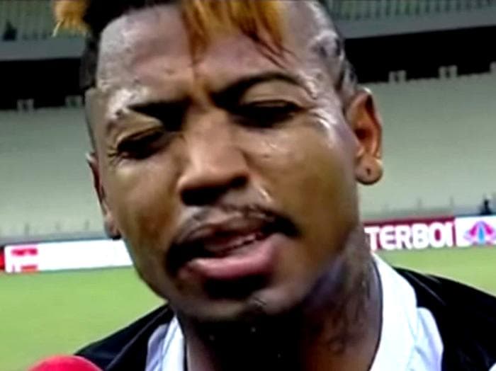 Marinho, do Ceará, lamenta ao saber que estava suspenso. Entrevista sincera fez sucesso nas redes sociais