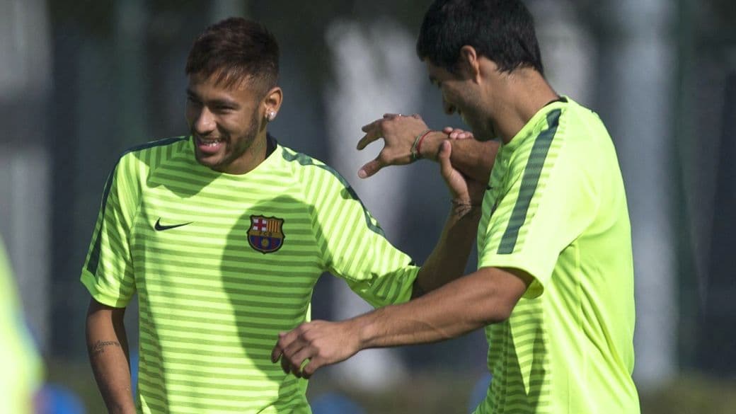 Neymar e Luis Suárez no treino do Barcelona