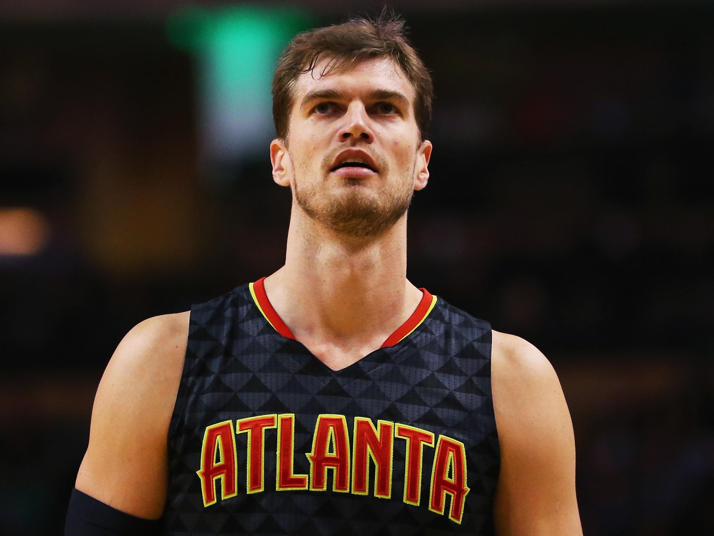Tiago Splitter vinha tendo sua pior temporada na NBA jogando pelo Atlanta Hawks