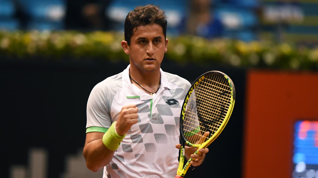 Almagro derrota Robredo e vai às quartas no Brasil Open 2015, no Ginásio do Ibirapuera em São Paulo (SP)