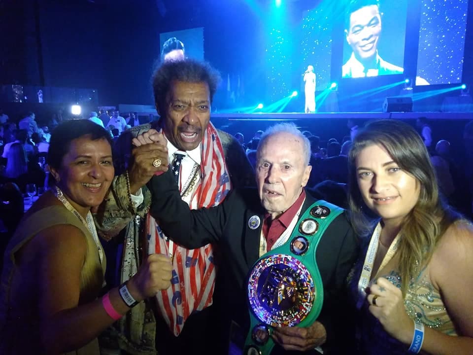 Durante convenção anual do Conselho Mundial de Boxe (CMB), a entidade reconhece Eder Jofre como tricampeão mundial dos pesos galos – 23/10/2019
