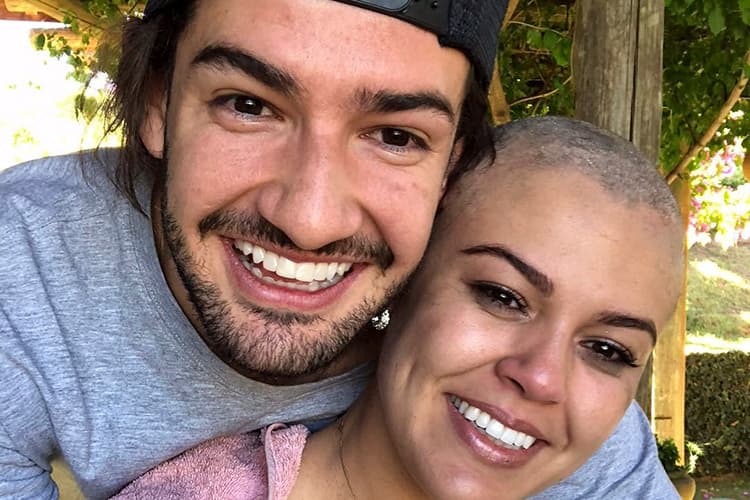 Alexandre Pato e sua irmã Gisele Rodrigues