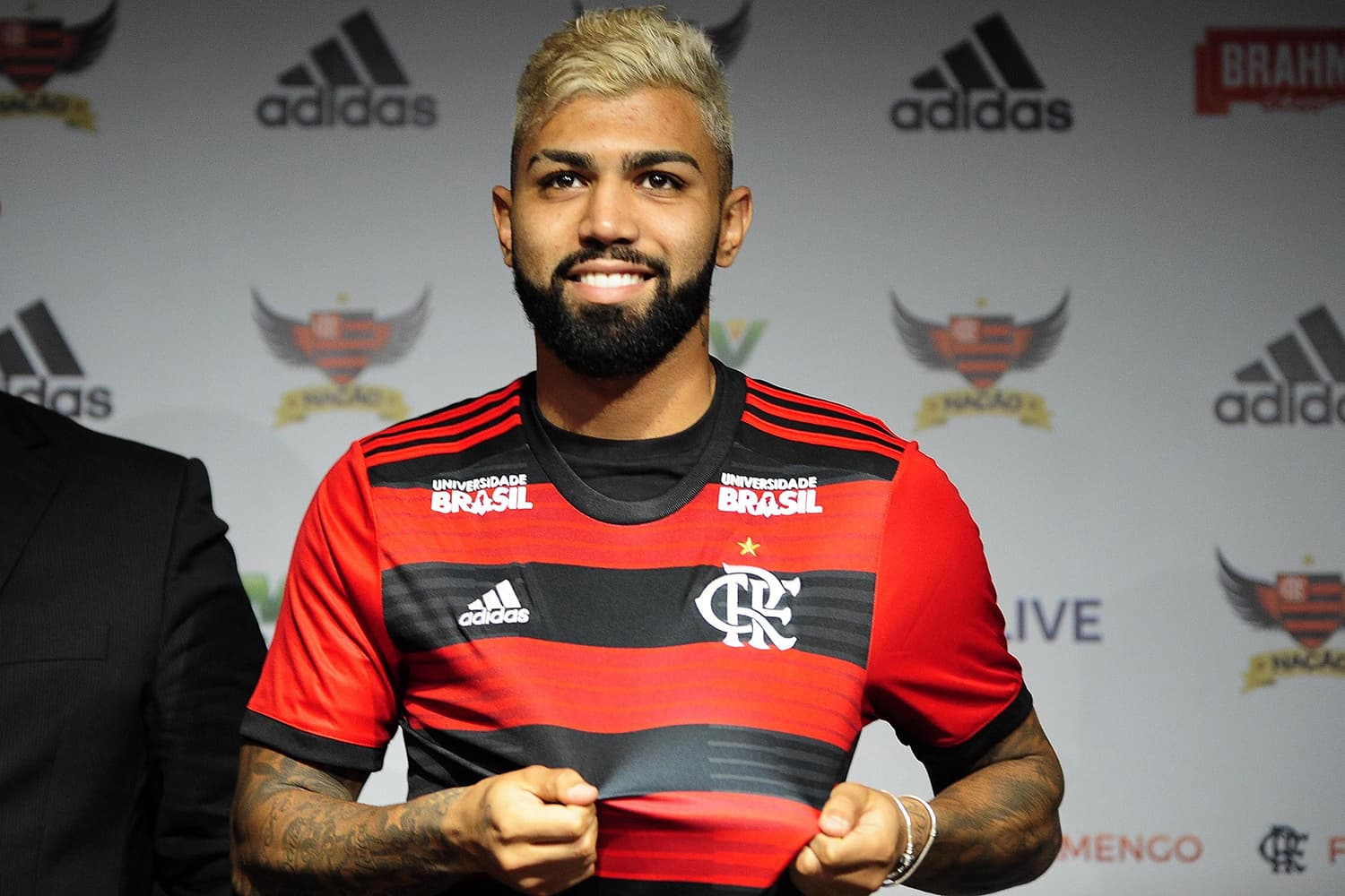 Flamengo apresenta o jogador Gabriel Barbosa, Gabigol, no CT do Ninho do Urubu, no Rio de Janeiro – 11/01/2019