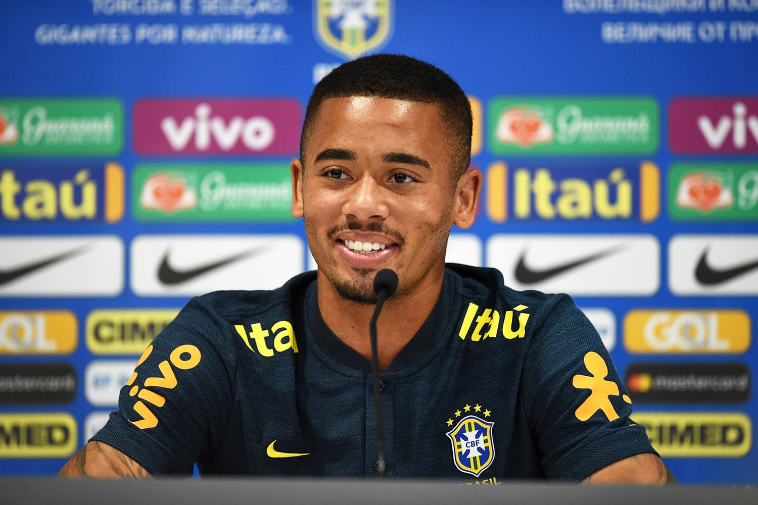 O jogador da Seleção Brasileira, Gabriel Jesus, durante coletiva de imprensa em Liverpool, antes de amistoso contra a Croácia - 02/06/2018