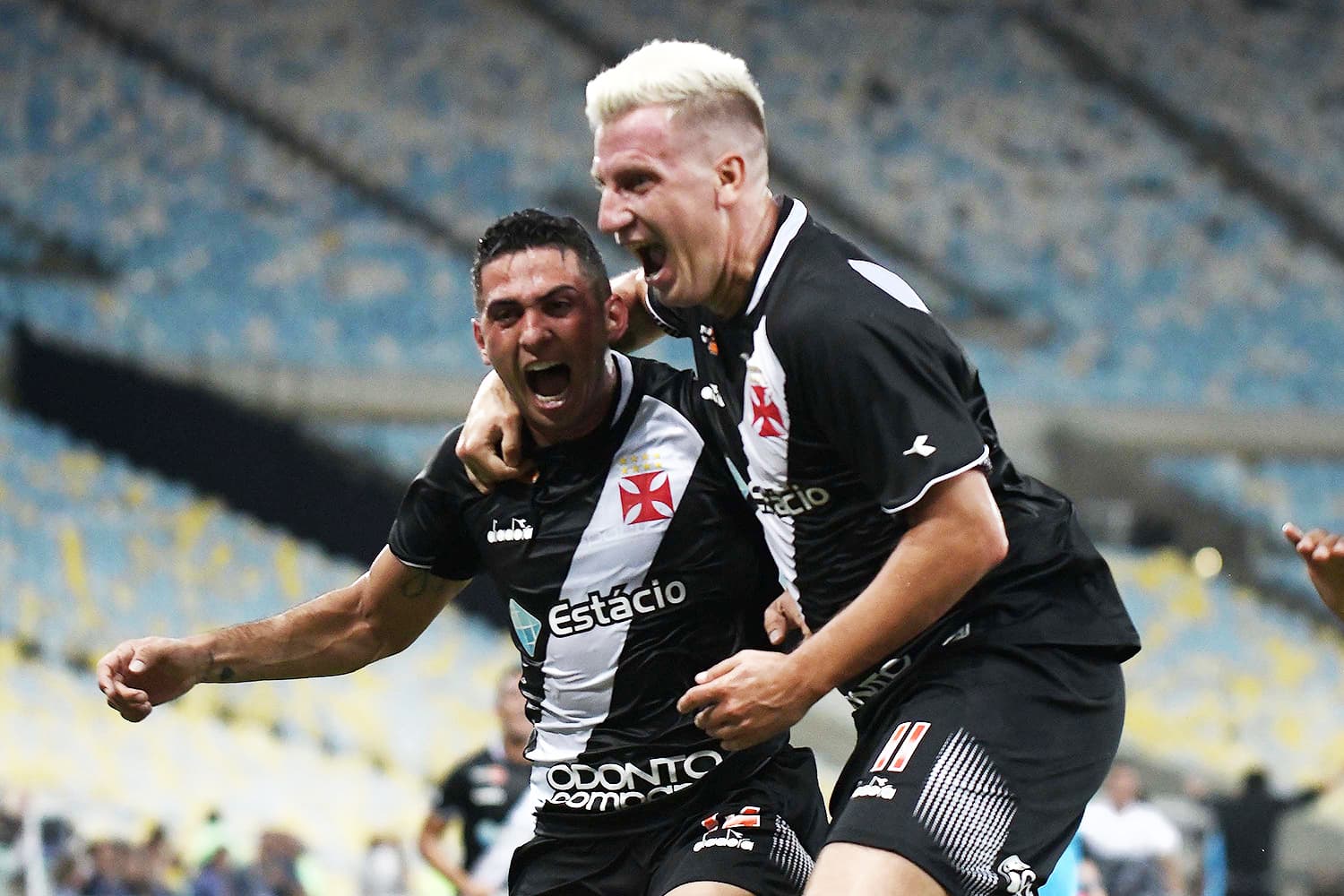 O jogador Danilo, do Vasco, comemora gol durante partida contra o Fluminense, válida pela final do Campeonato Carioca, realizada no Estádio do Maracanã – 17/02/2019