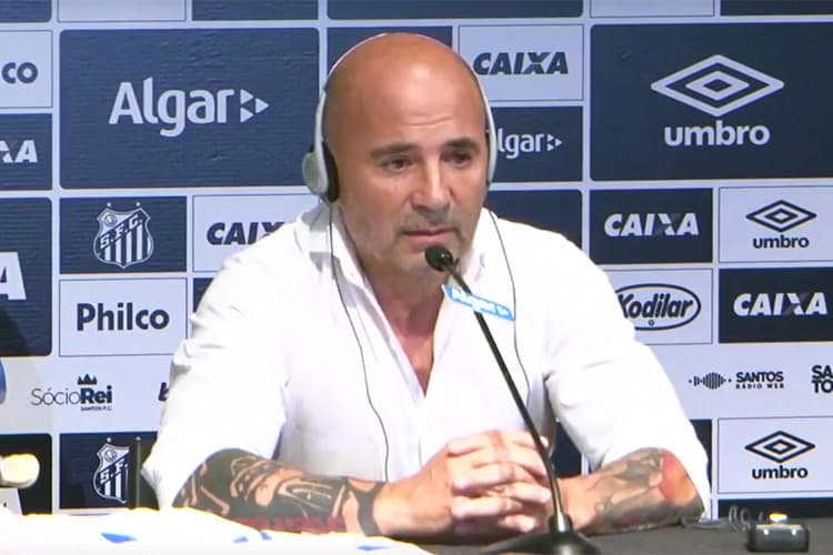 O novo técnico do Santos, Jorge Sampaoli, concede entrevista coletiva – 18/12/2018