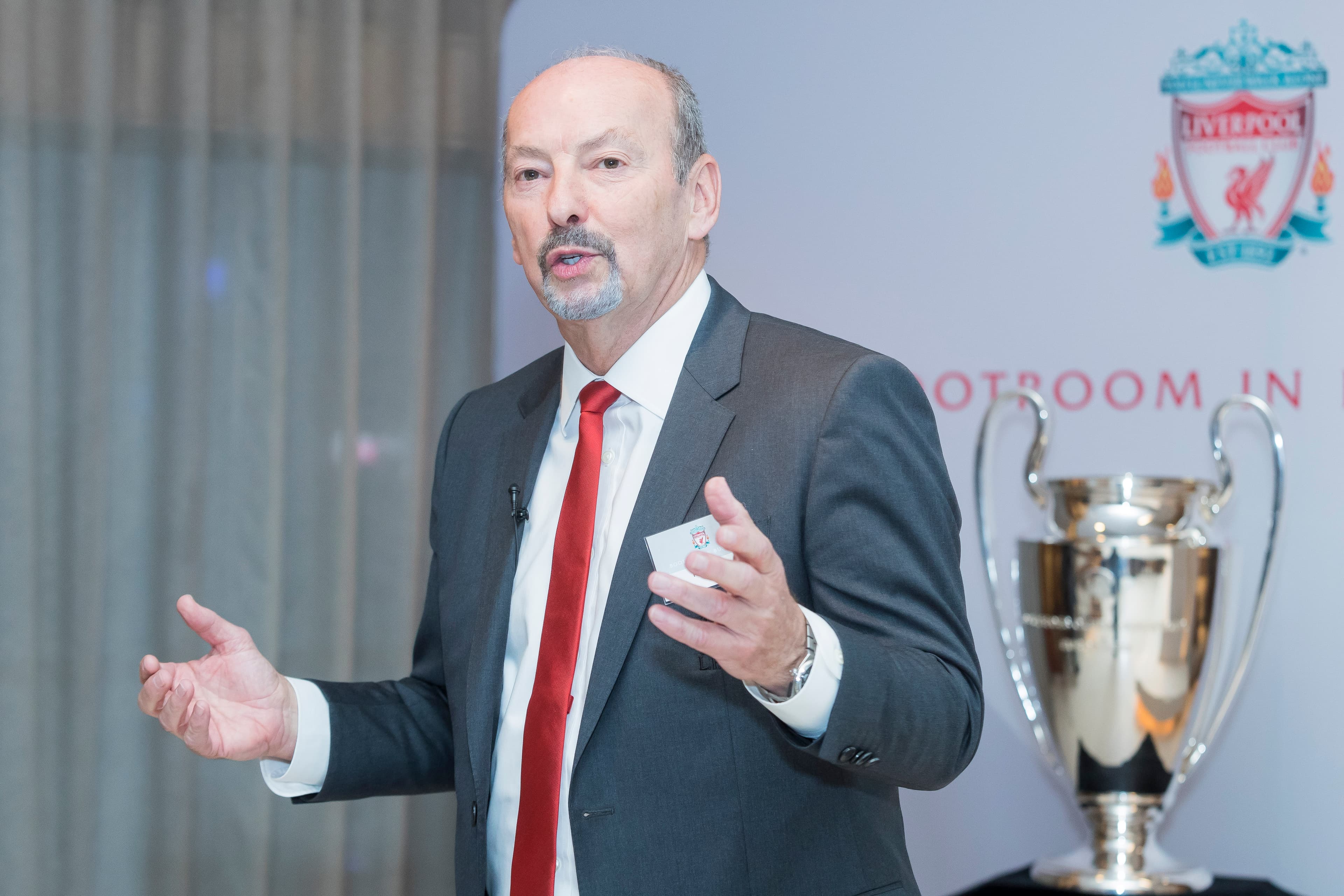 Peter Moore, CEO do Liverpool