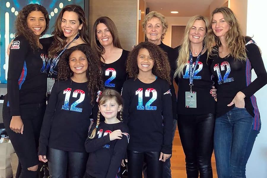 Gisele Bündchen reúne torcida para Tom Brady na 52ª edição do Super Bowl - 4/2/2018
