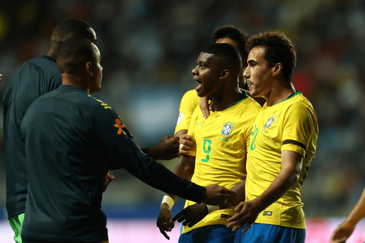 Brasil derrotou a Argentina, mas resultado não serviu para conseguir a vaga no Mundial Sub-20