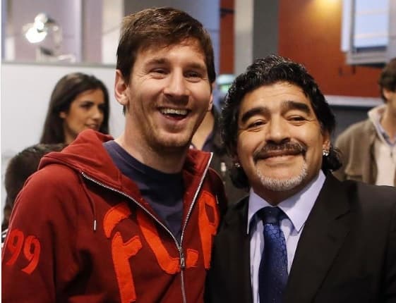 Messi homenageia Maradona. "Diego é eterno"