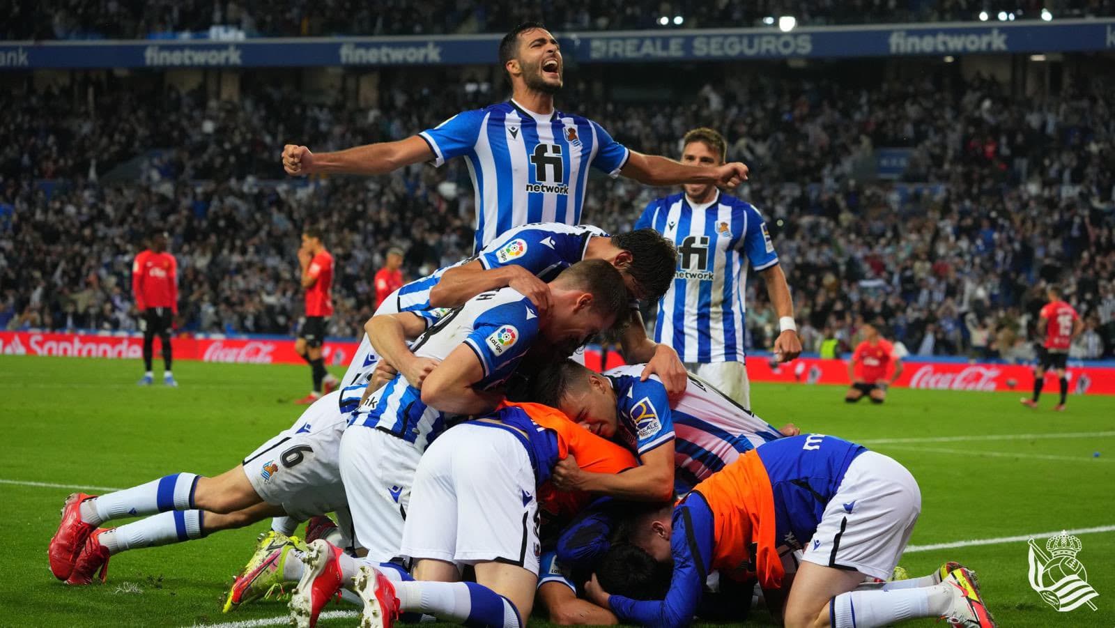 Comemoração dos jogadores da Real Sociedad