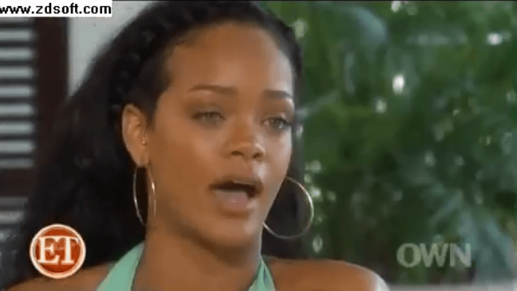 A cantora Rihanna é entrevistada por Oprah Winfrey