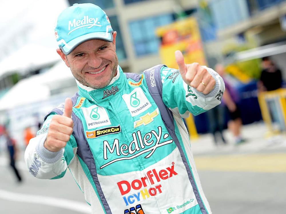 Rubens Barrichello conquista o título da temporada 2014 da Stock Car