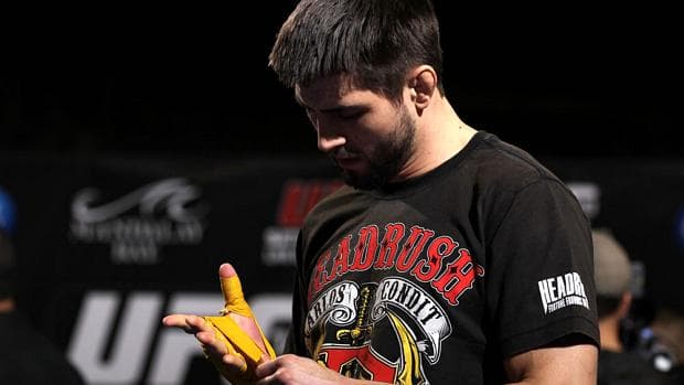 Carlos Condit: 28 anos, 28 vitórias e 5 derrotas