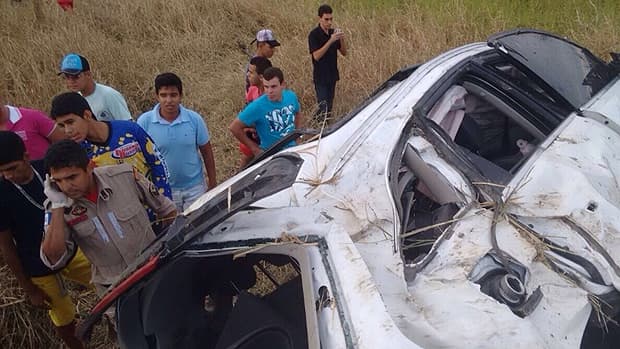 A jogadora futebol feminino Marta sofreu um acidente de carro neste sábado (06)