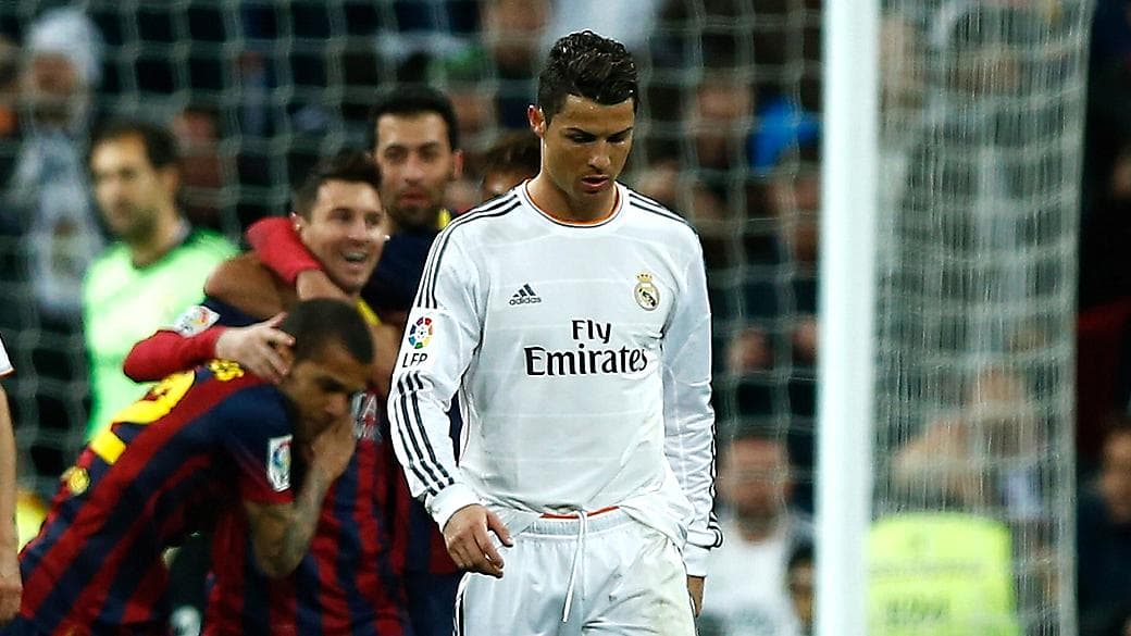 No último duelo entre os clubes, o Barcelona levou a melhor: 4 a 3, no Santiago Bernabéu