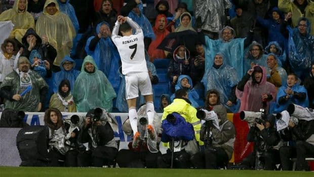 Cristiano Ronaldo comemora gol diante do Rayo Vallecano