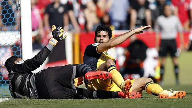 Diego Costa desperdiça oportunidade em derrota do Atlético de Madri