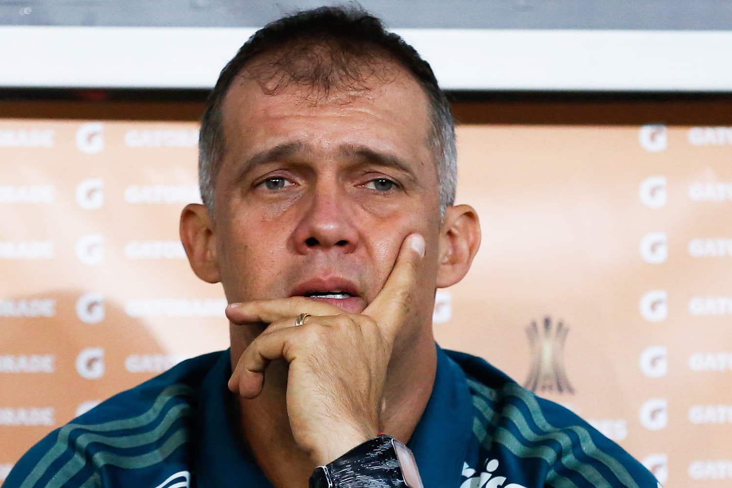 O ex-treinador do Palmeiras Eduardo Baptista, sobre sua demissão: “No Palmeiras existe uma pressão grande para se ganhar tudo”