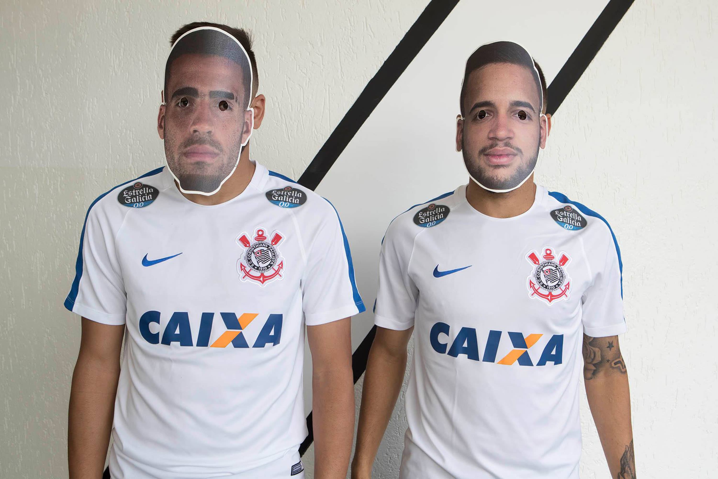 Corinthians tripudia sobre polêmica arbitragem na vitória sobre o Palmeiras