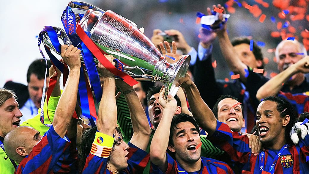 Deco participou das duas conquistas: do Barcelona, em 2006, e do Porto, em 2004