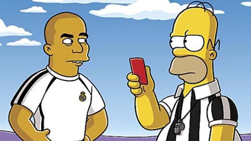Homer Simpson: como árbitro, já expulsou Ronaldo em episódio da série