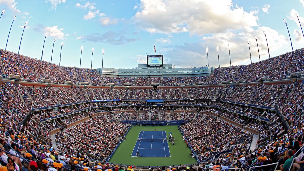 Arthur Ashe Stadium é a principal quadra do US Open