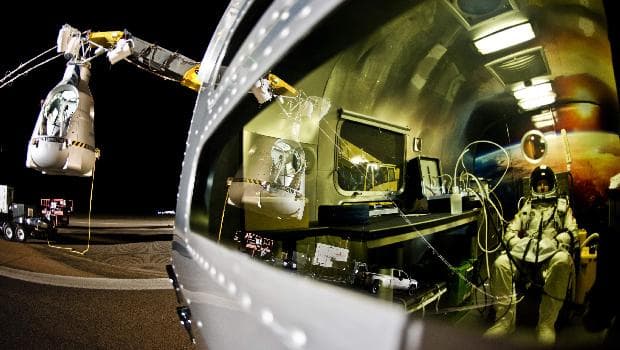 O piloto austríaco Felix Baumgartner
