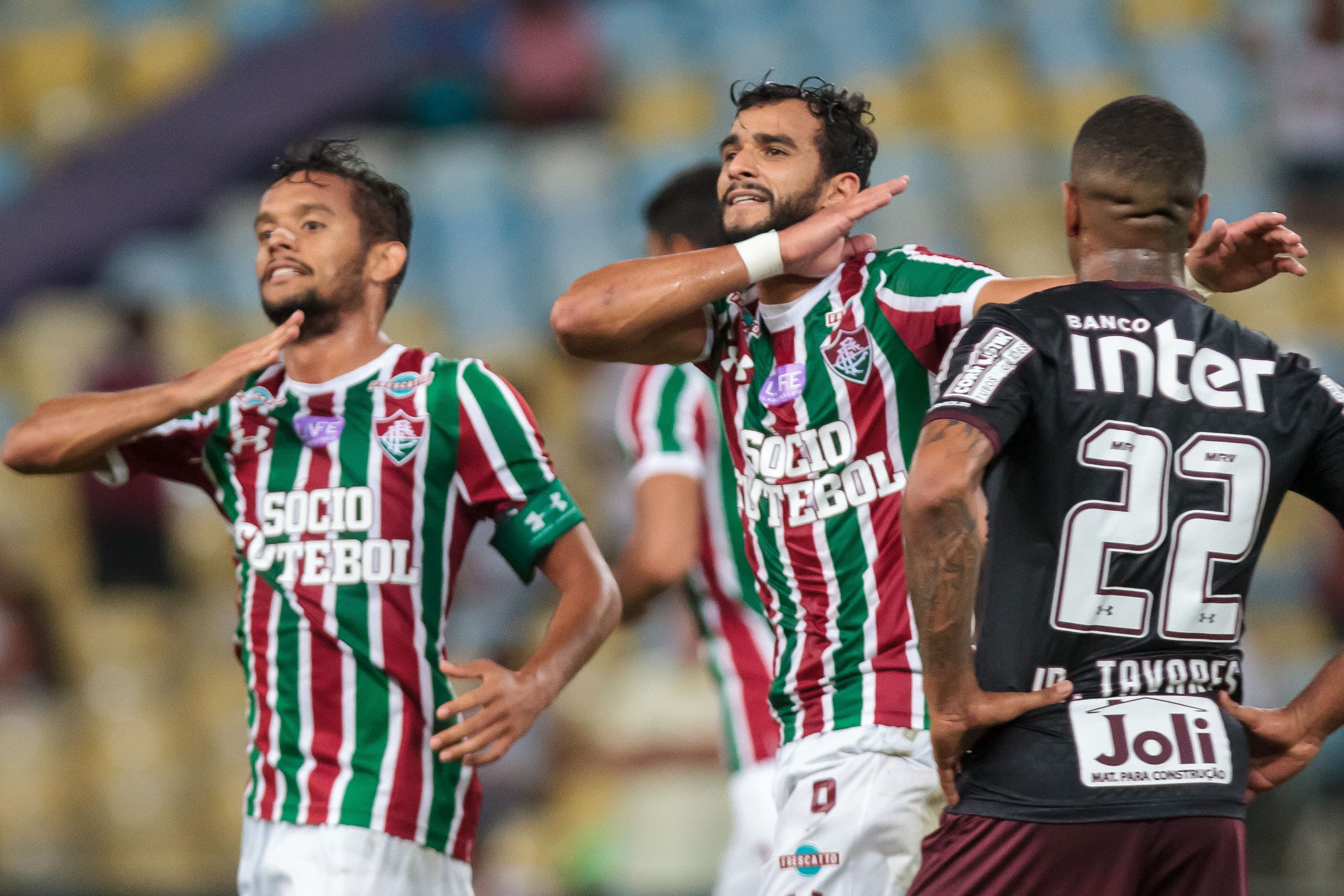 Henrique Dourado, do Fluminense