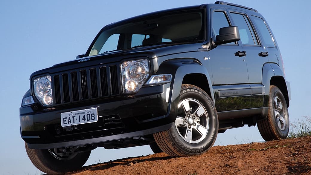 Jeep Cherokee 2011: substituição do módulo de airbag
