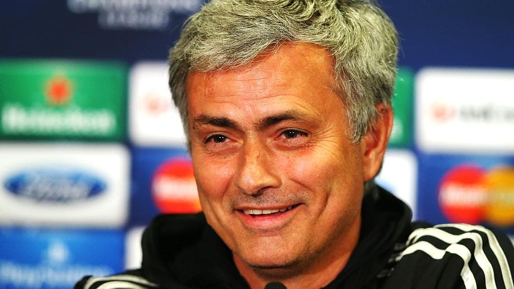 Técnico José Mourinho atacou Pep Guardiola em sua entrevista coletiva: "O futebol está cheio de filósofos"
