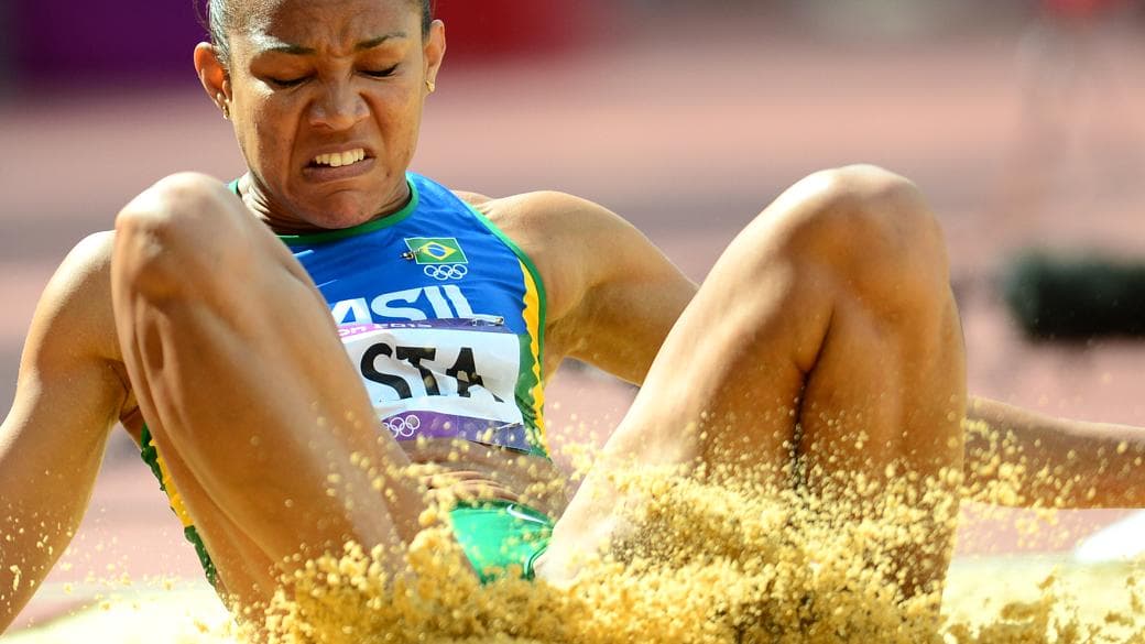 Keila Costa foi eliminada no salto triplo