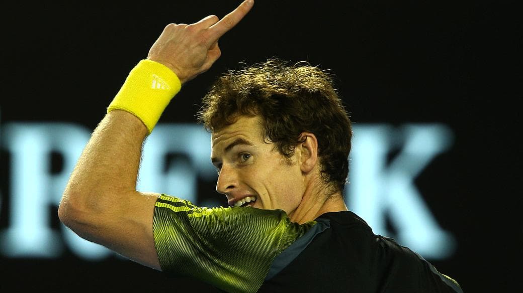 O escocês Andy Murray venceu o suíço Roger Federer