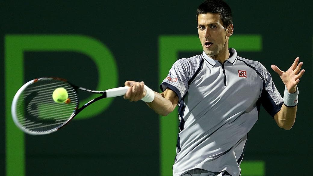 O sérvio Novak Djokovic (foto) foi eliminado pelo alemão Tommy Haas