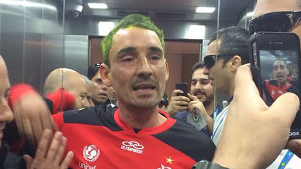 Pablo Álvarez estava disfarçado acompanhando Argentina e Bélgica no estádio