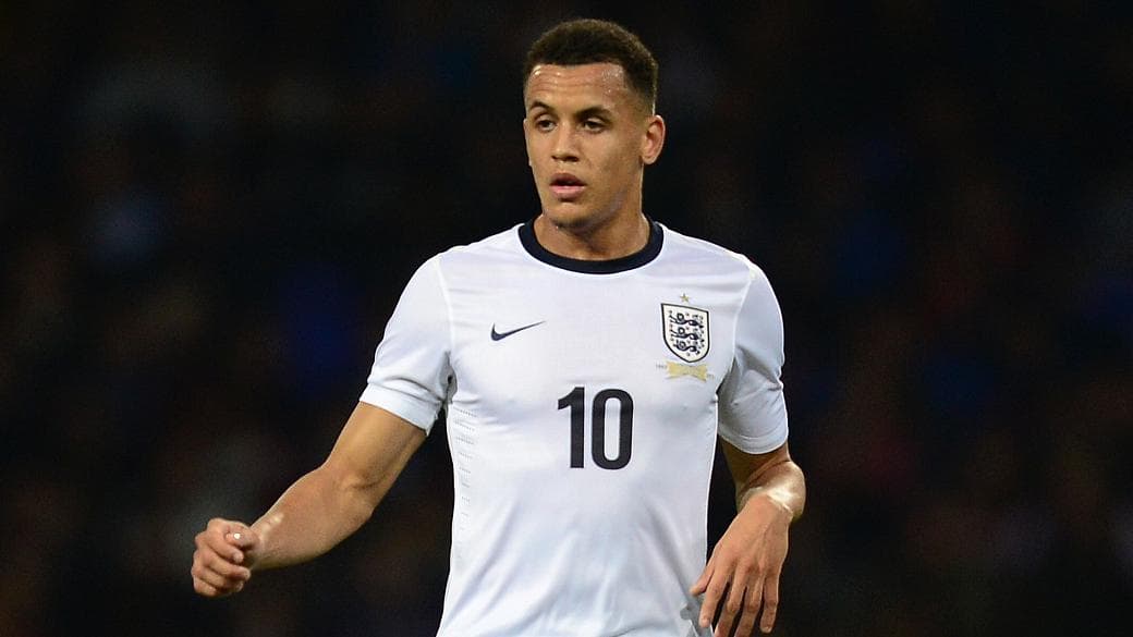 Ravel Morrison, do West Ham: socos e tapas na ex e na mãe dela, na saída de um bar