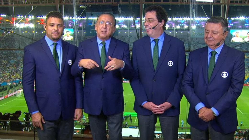 Ronaldo, Galvão Bueno, Casagrande e Arnaldo César Coelho, no Maracanã
