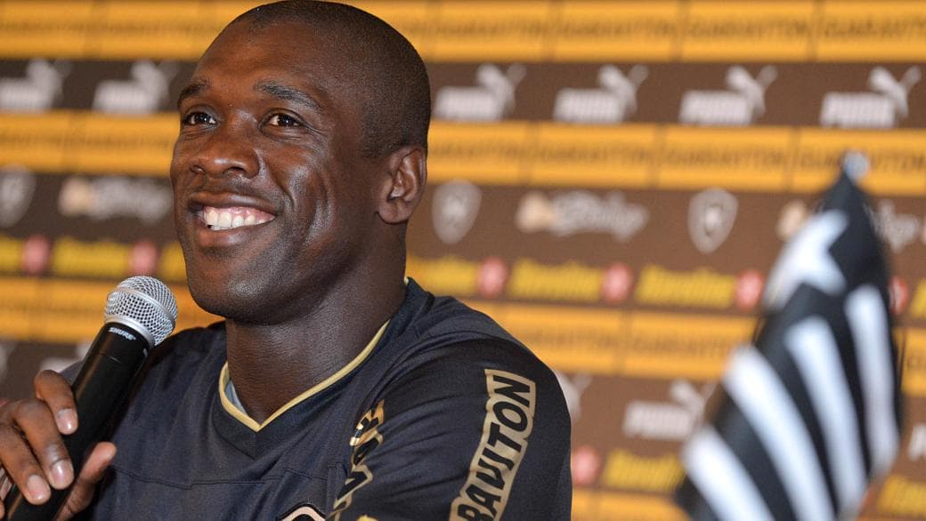 Seedorf: aposentadoria aos 37 anos e volta ao Milan em nova função