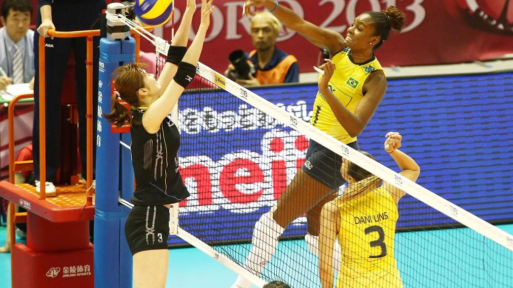Seleção brasileira venceu o Japão por 3 sets a 0