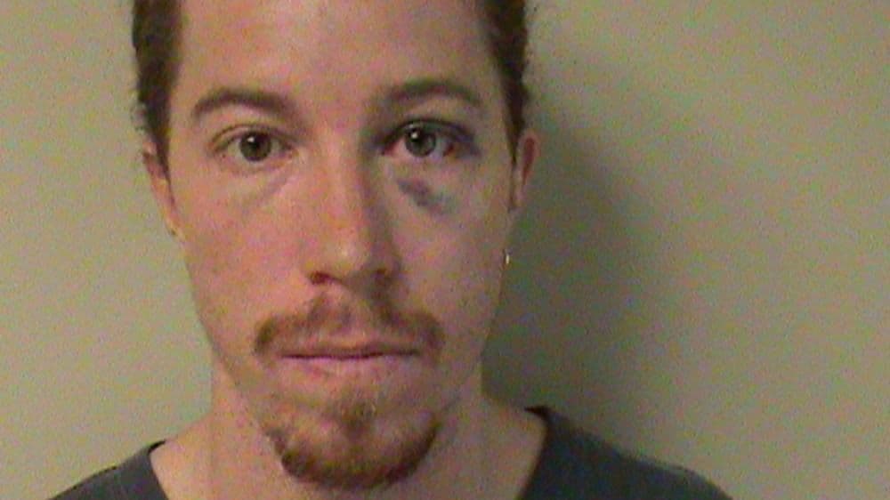 O snowboarder Shaun White ao ser preso: ídolo dos X-Games na cadeia
